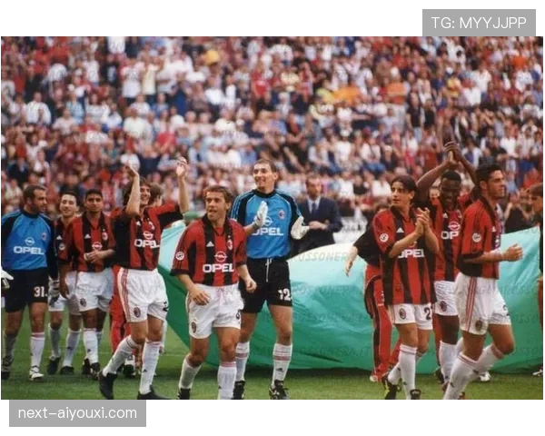 AC米兰中场看似运转正常，其实一到关键连接就断链