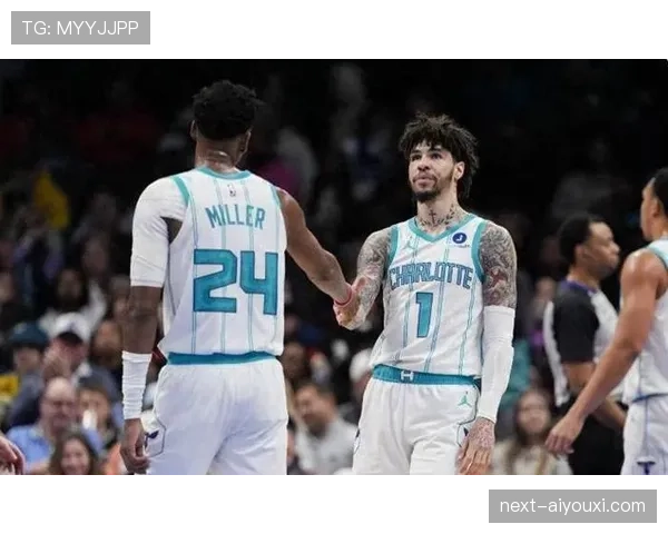 拉梅洛·鲍尔突破创造多次得分机会 显著提升黄蜂关键回合效率