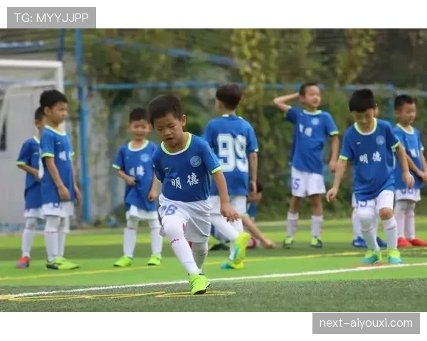 “连续动作”何时吹停？带球连续动作规则完整解析